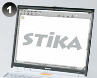 ステッカーの作り方：【１】パソコンで文字やイラストを自由にデザイン。スキャナで取り込んだ画像も使えます。